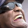 Ray Charles pośmiertnym triumfatorem Grammy